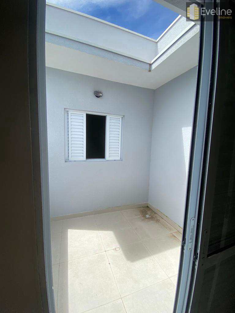 Casa à venda com 3 quartos, 101m² - Foto 9