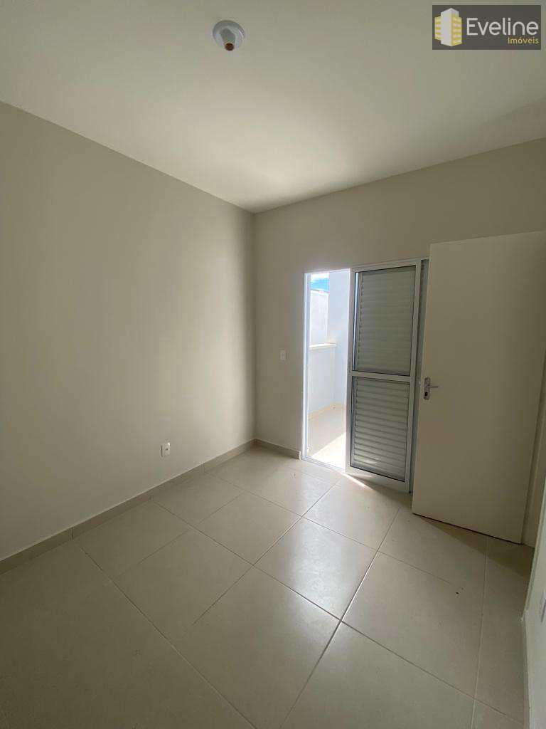 Casa à venda com 3 quartos, 101m² - Foto 7