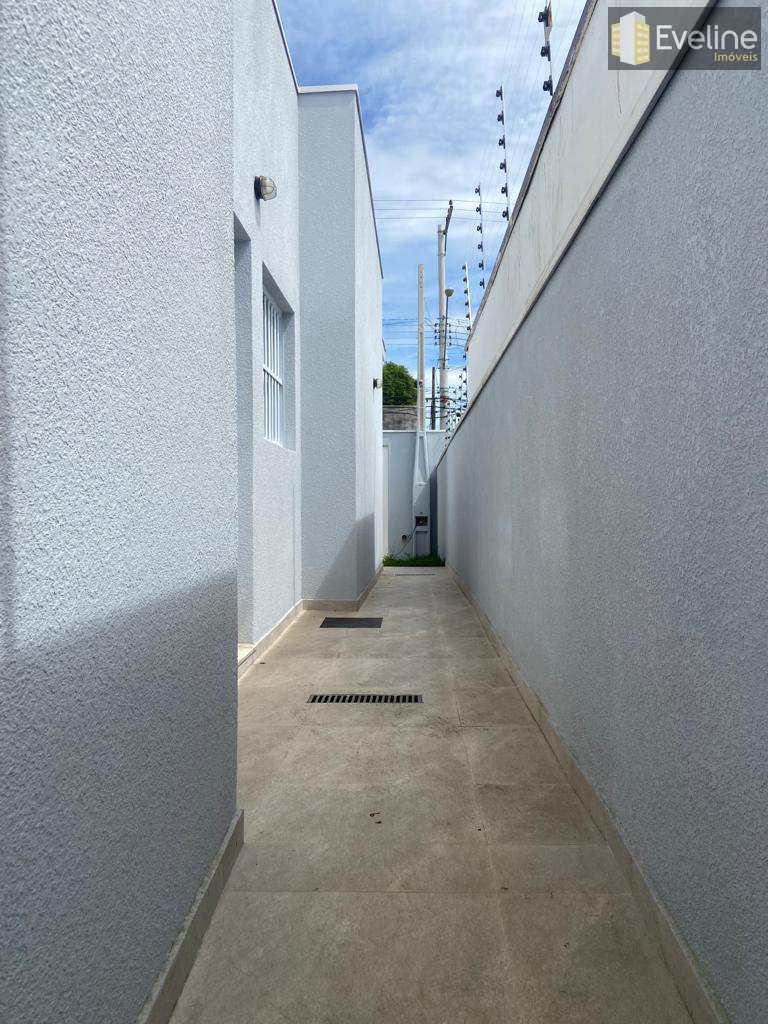 Casa à venda com 3 quartos, 101m² - Foto 16