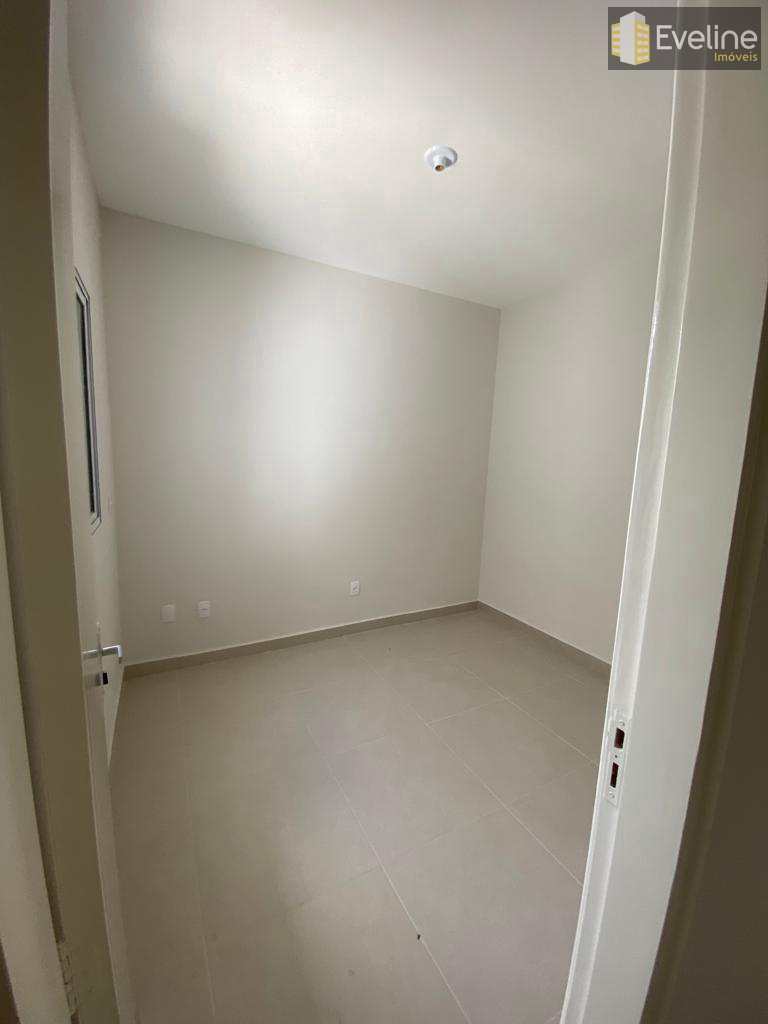 Casa à venda com 3 quartos, 101m² - Foto 12