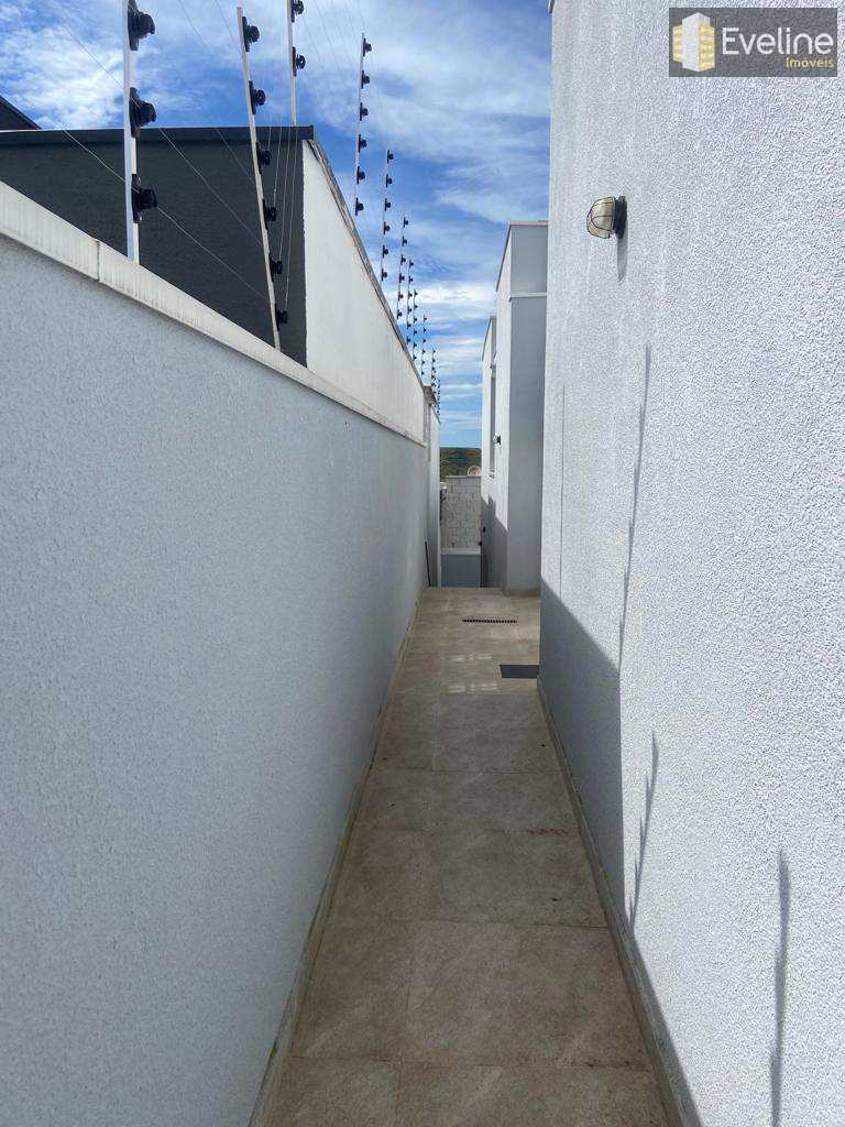 Casa à venda com 3 quartos, 101m² - Foto 17