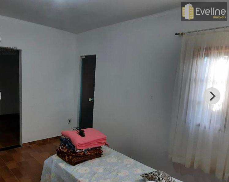 Casa à venda com 3 quartos, 180m² - Foto 8