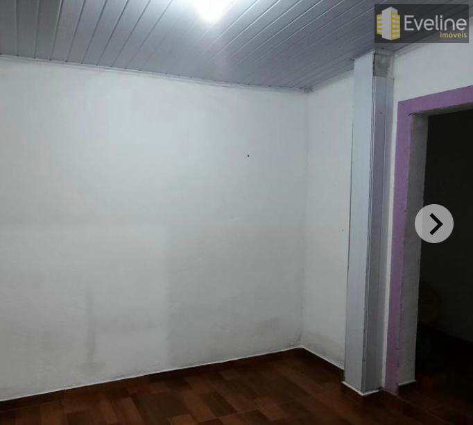 Casa à venda com 3 quartos, 180m² - Foto 9