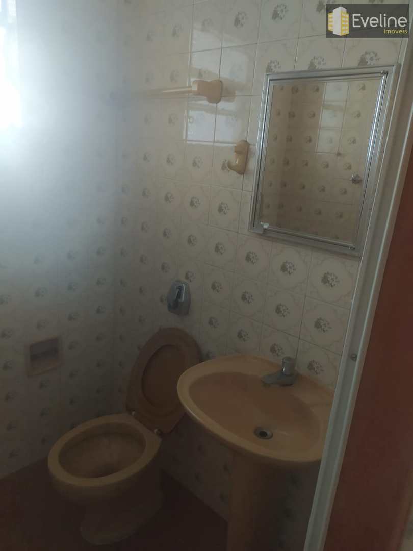 Casa à venda com 3 quartos, 200m² - Foto 10