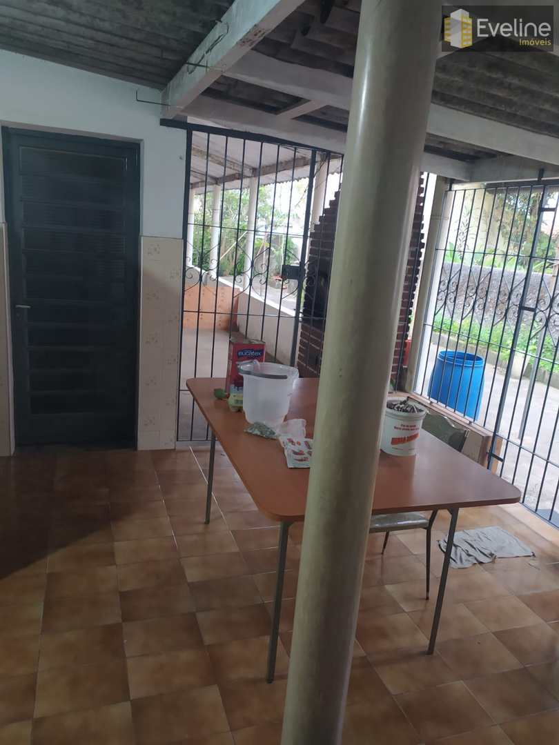 Casa à venda com 3 quartos, 200m² - Foto 30