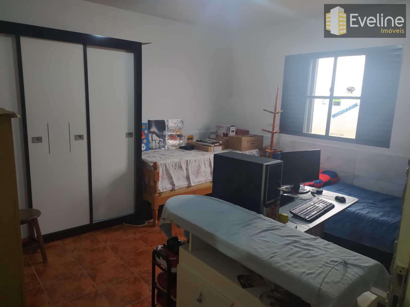 Casa à venda com 3 quartos, 200m² - Foto 16