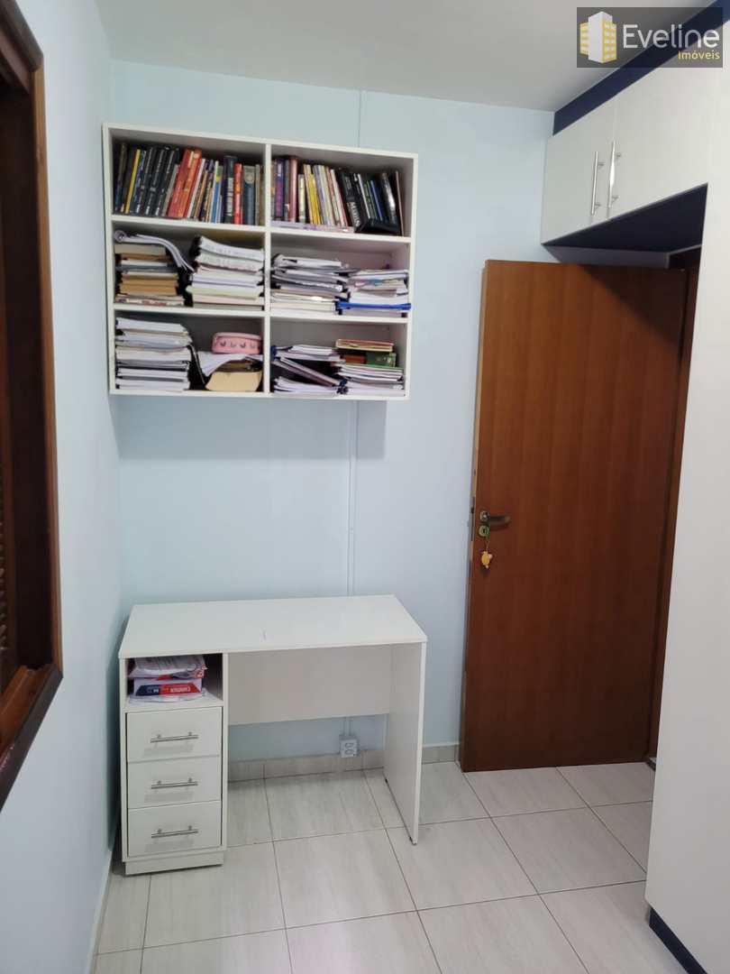 Casa à venda com 3 quartos, 191m² - Foto 16