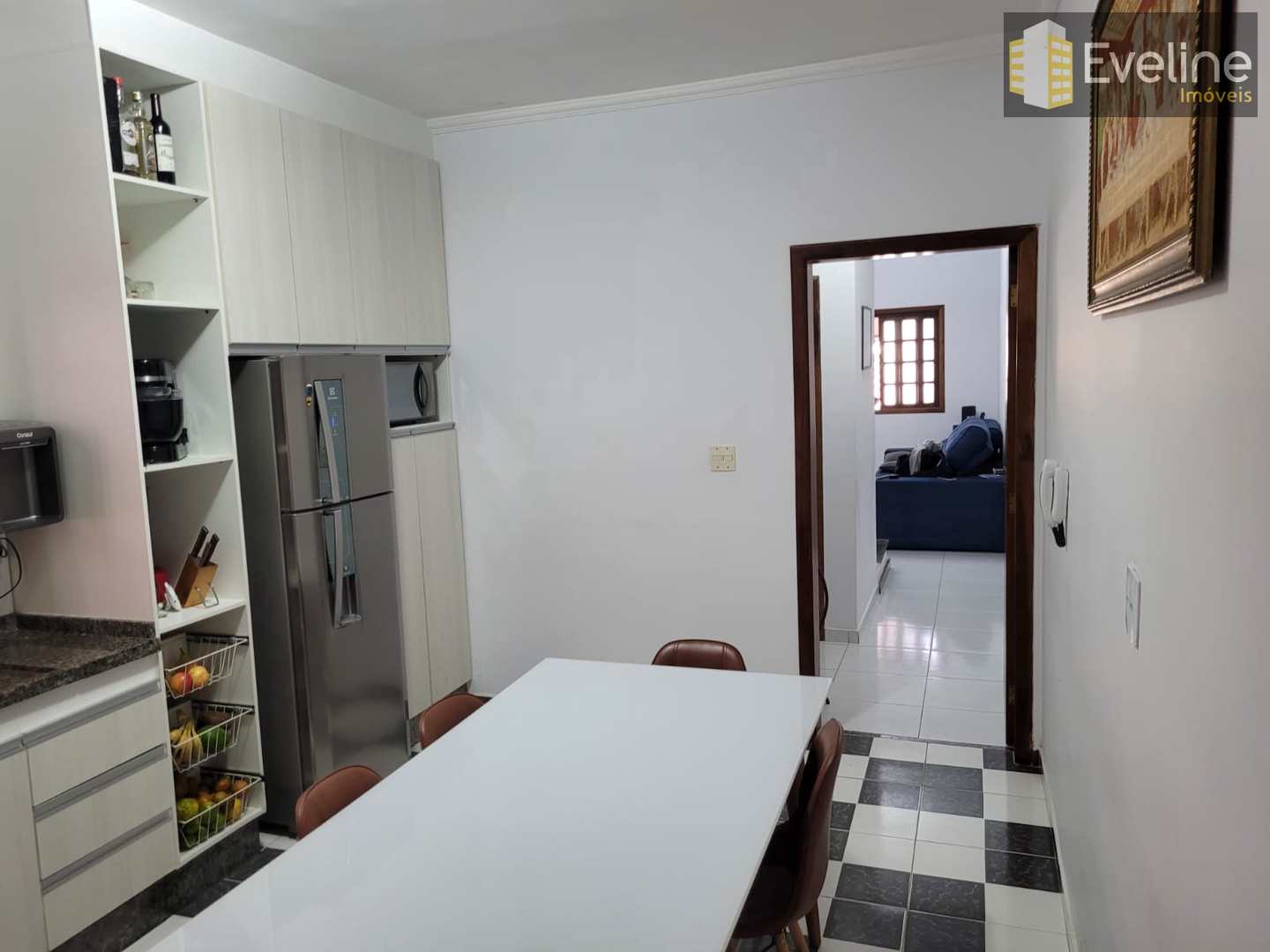 Casa à venda com 3 quartos, 191m² - Foto 8