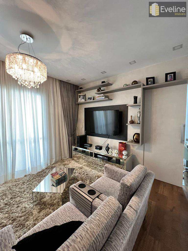 Apartamento à venda com 3 quartos, 95m² - Foto 1