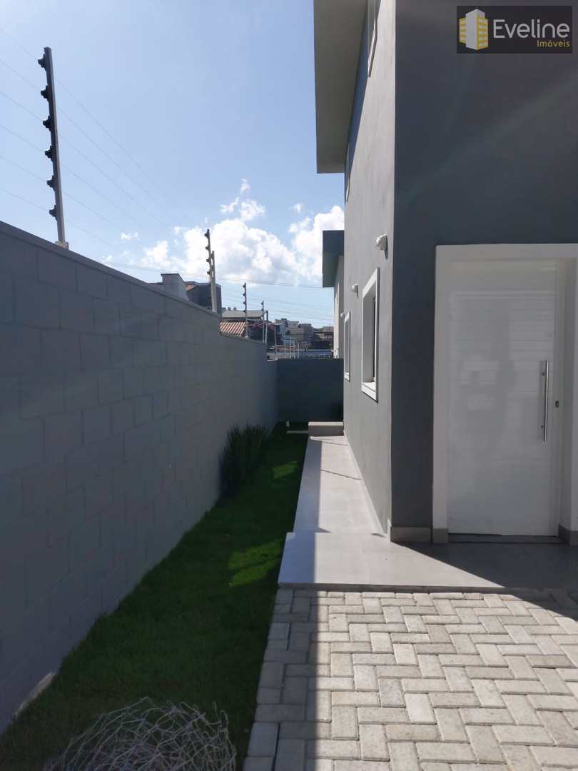 Casa à venda com 2 quartos, 125m² - Foto 17