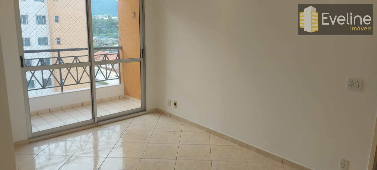 Apartamento para alugar com 2 quartos, 70m² - Foto 3