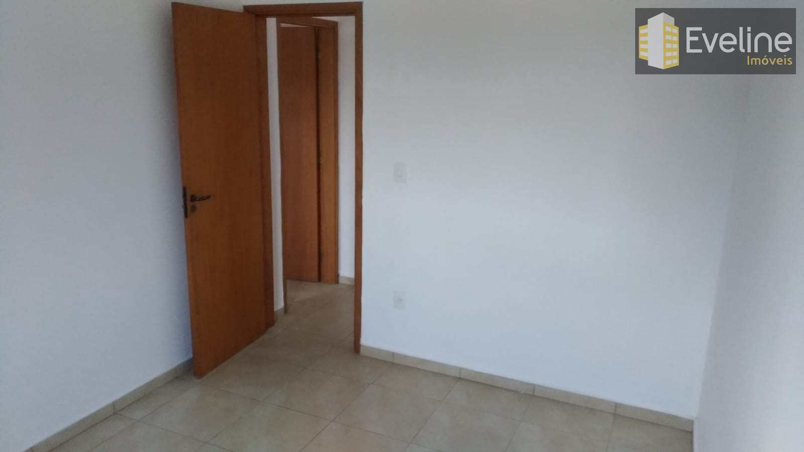 Apartamento à venda com 2 quartos, 60m² - Foto 12