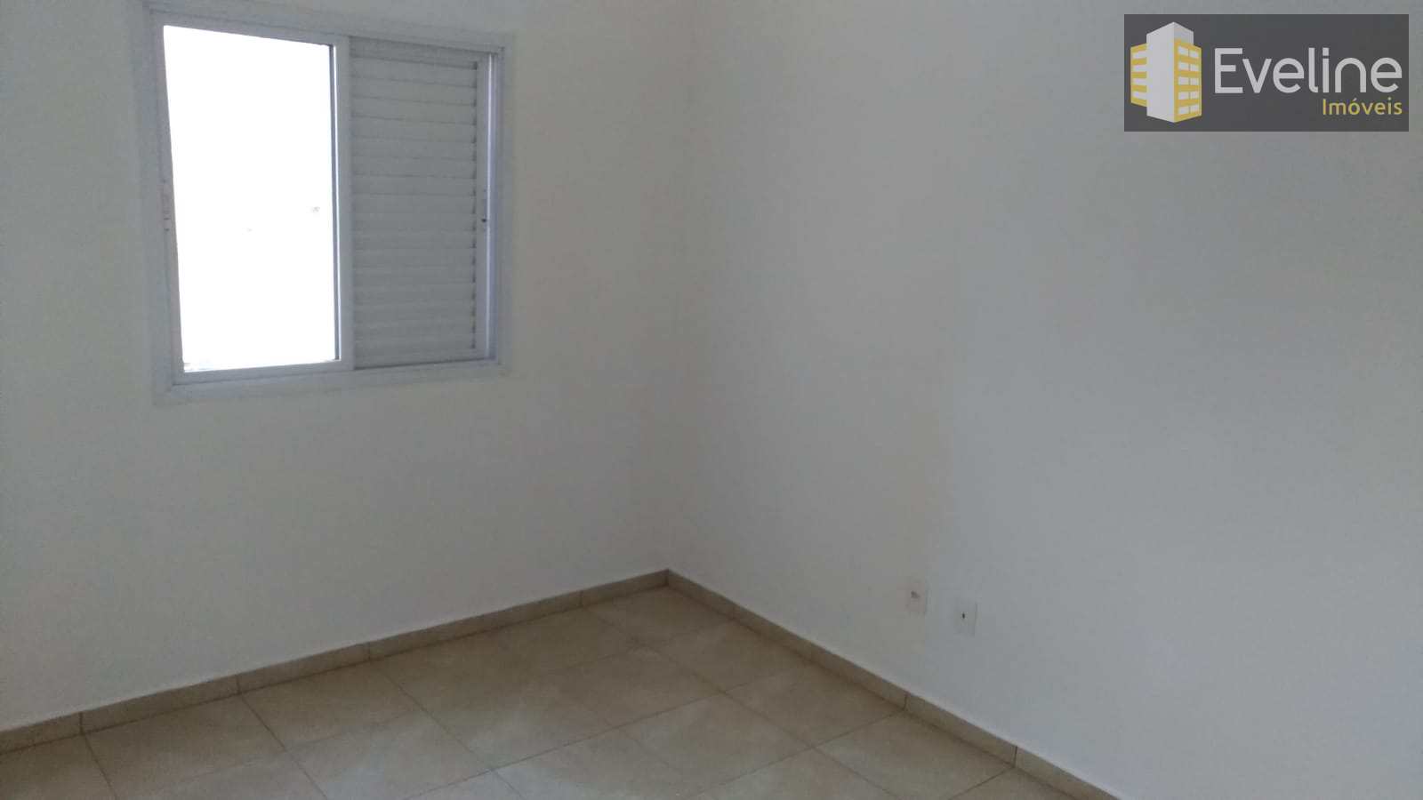 Apartamento à venda com 2 quartos, 60m² - Foto 13