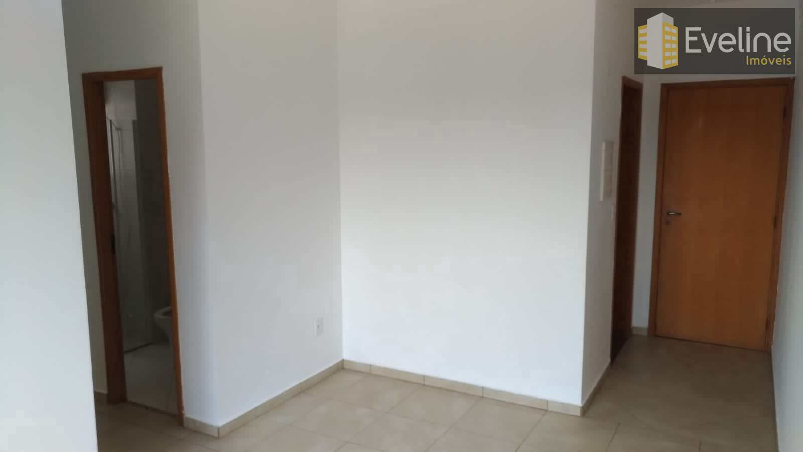 Apartamento à venda com 2 quartos, 60m² - Foto 4