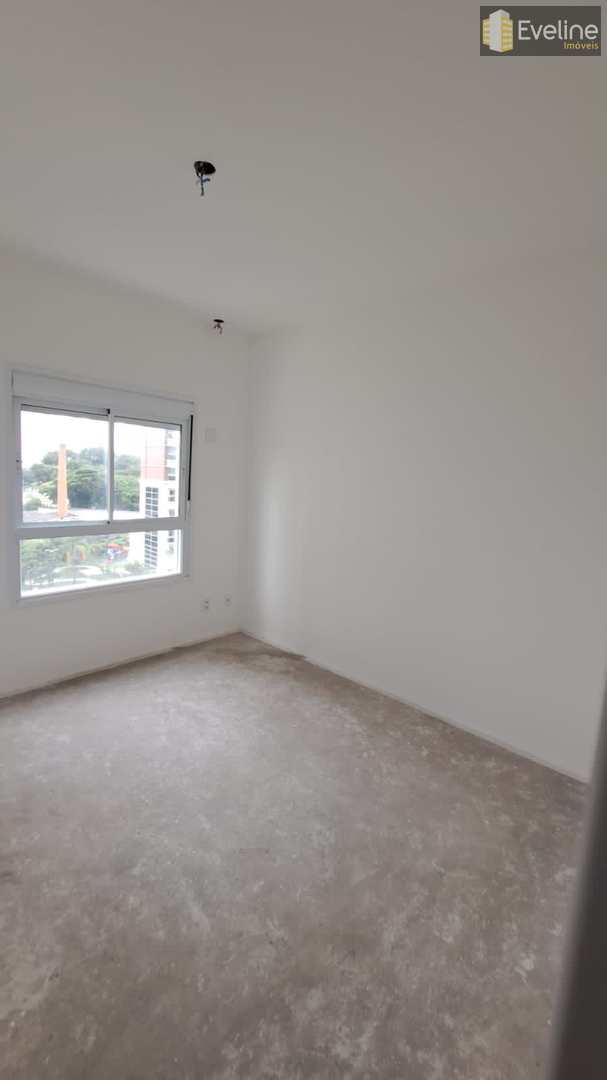 Apartamento à venda com 4 quartos, 241m² - Foto 14