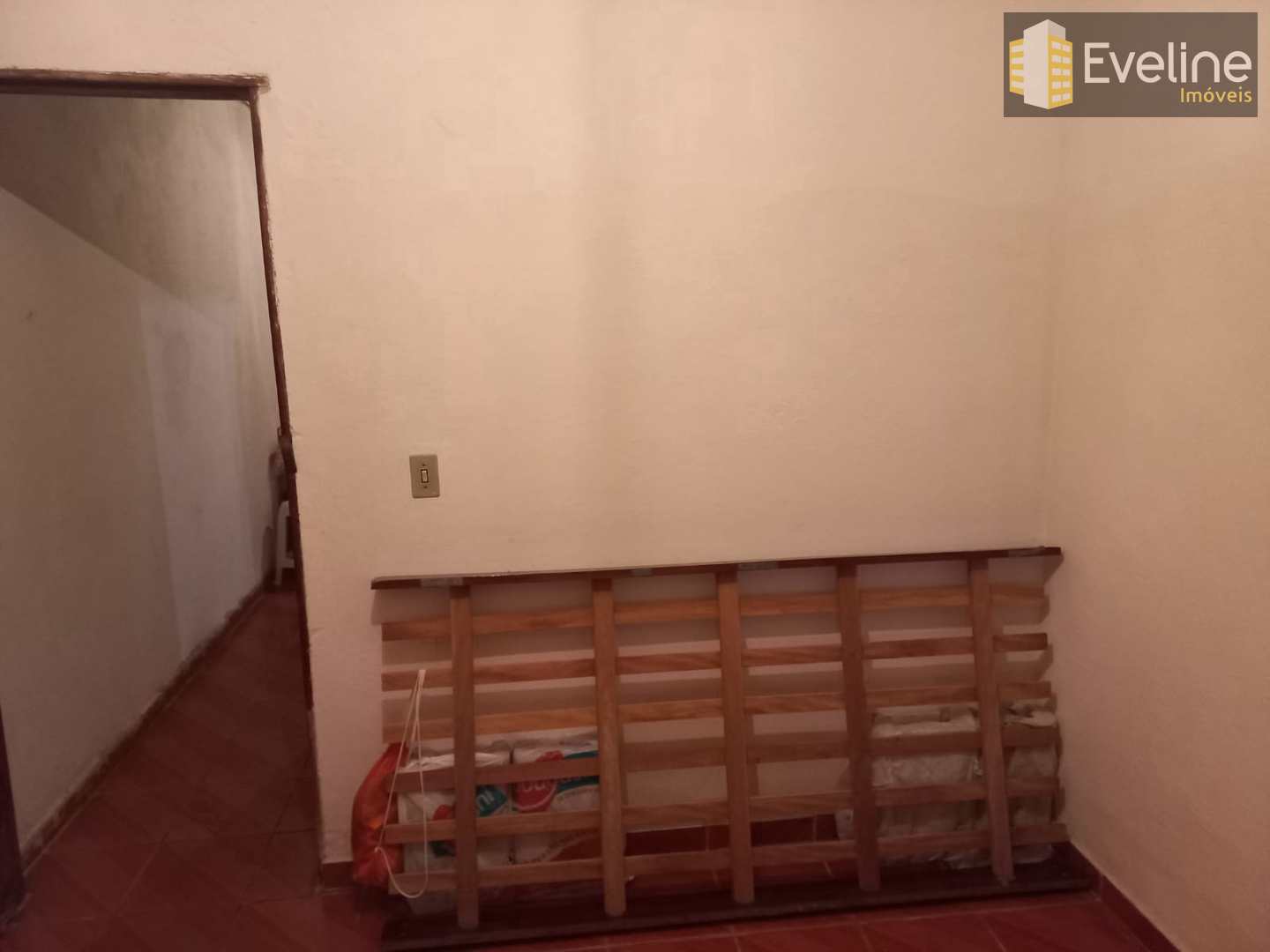 Casa à venda com 2 quartos, 350m² - Foto 13