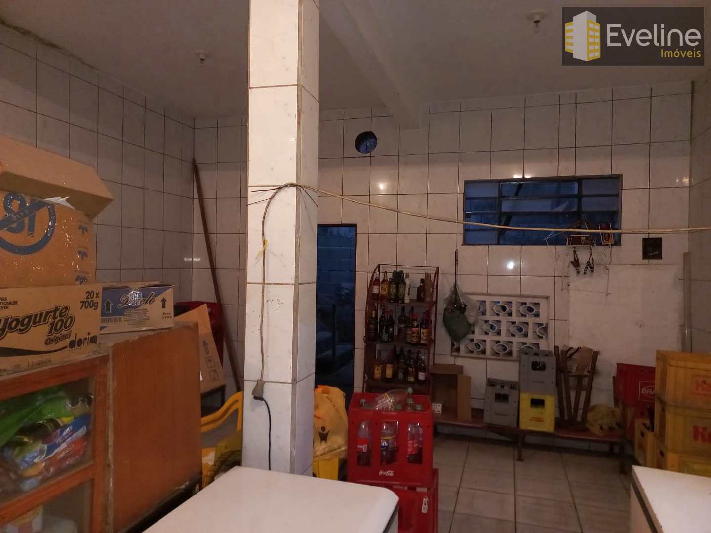 Casa à venda com 2 quartos, 350m² - Foto 5