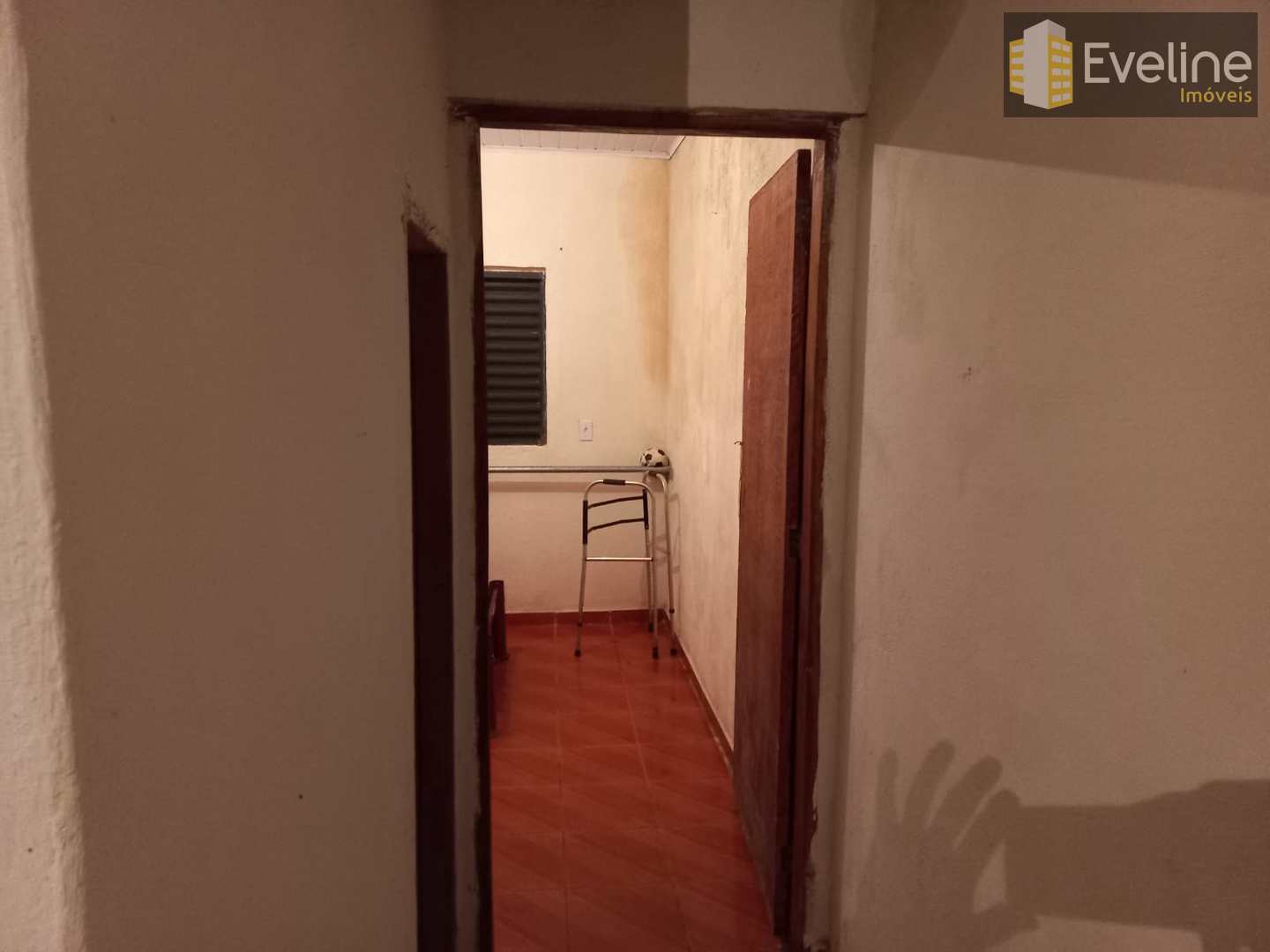 Casa à venda com 2 quartos, 350m² - Foto 11