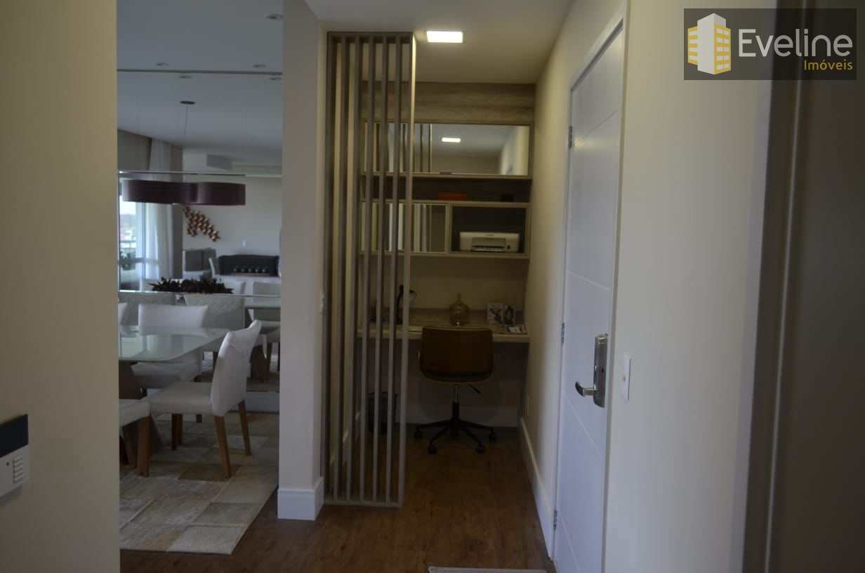 Apartamento à venda com 4 quartos, 241m² - Foto 8