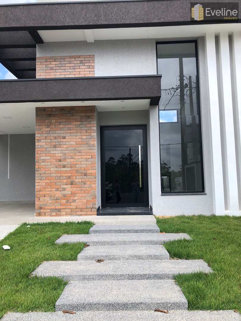 Casa de Condomínio à venda com 3 quartos, 286m² - Foto 2