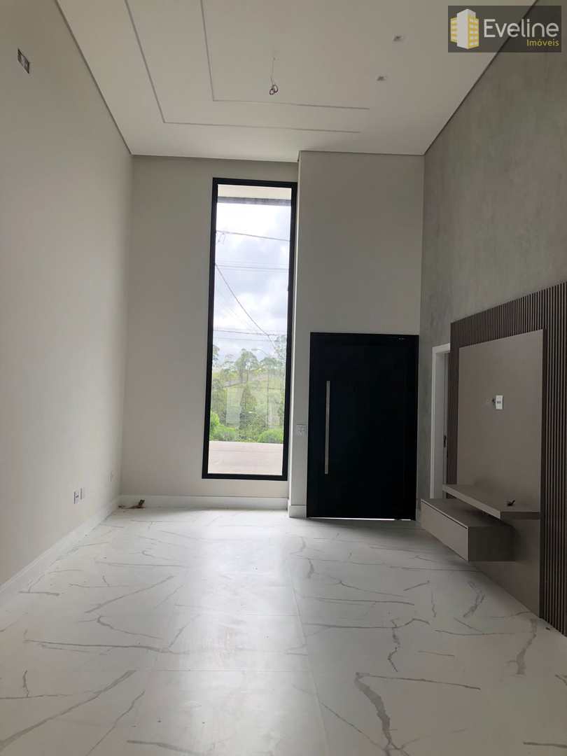 Casa de Condomínio à venda com 3 quartos, 286m² - Foto 4