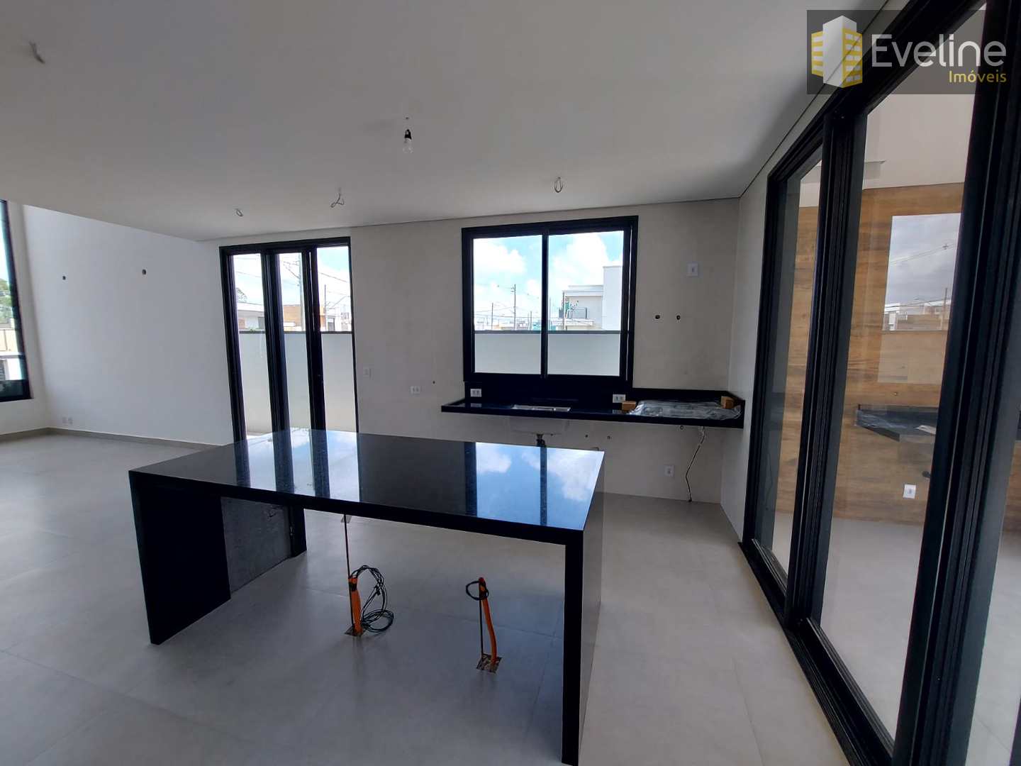 Casa de Condomínio à venda com 4 quartos, 201m² - Foto 6