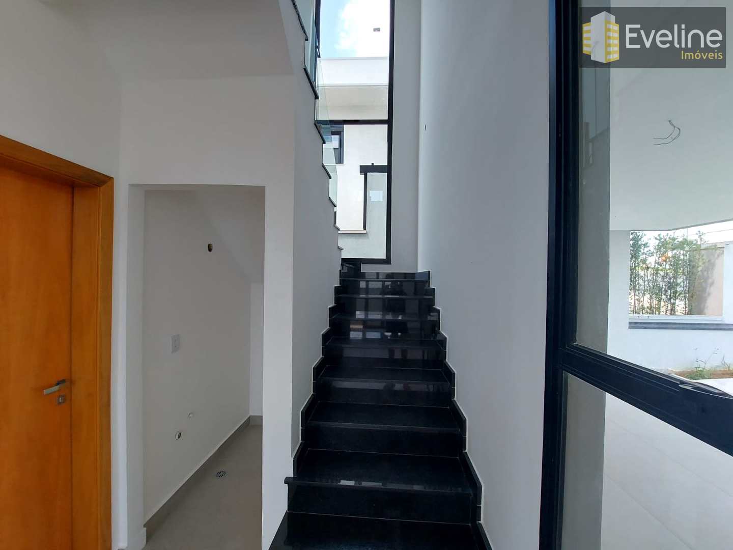 Casa de Condomínio à venda com 4 quartos, 201m² - Foto 8