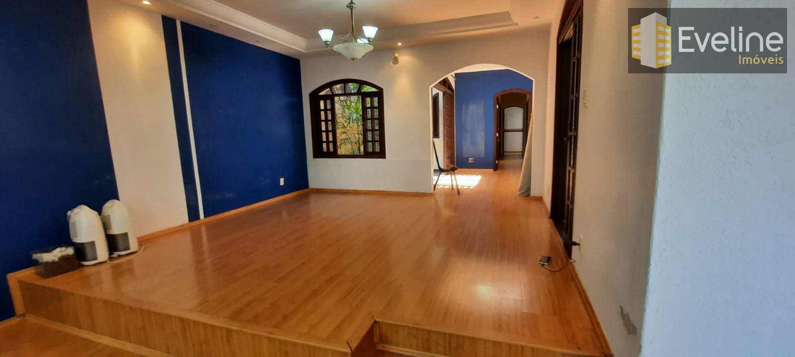 Casa à venda com 4 quartos, 220m² - Foto 8