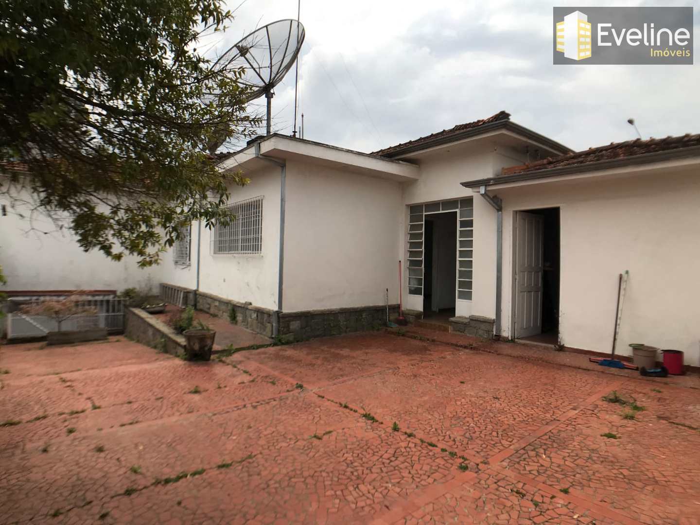 Casa para alugar com 3 quartos, 500m² - Foto 13