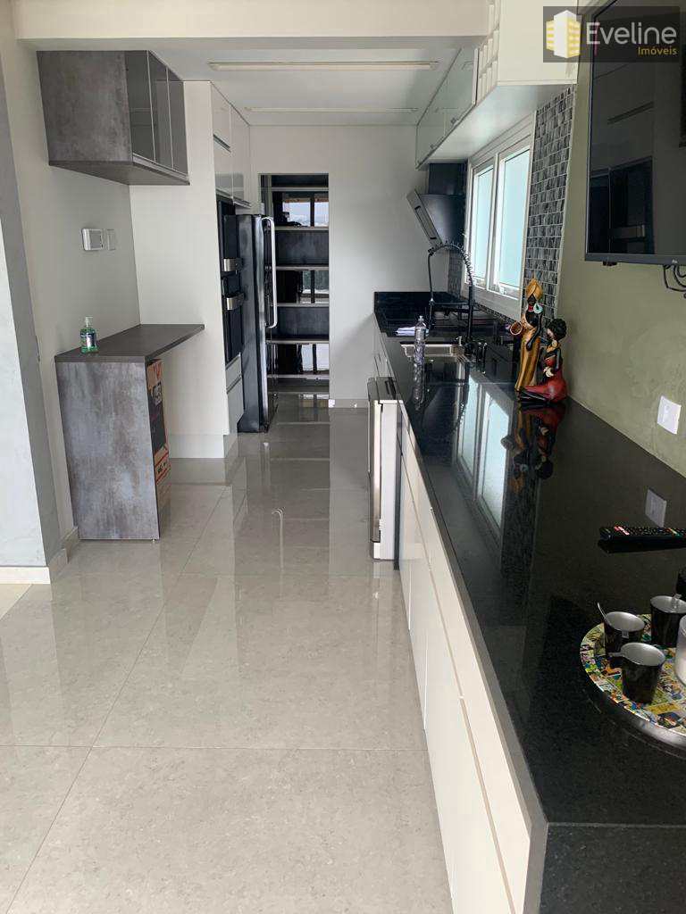 Casa de Condomínio à venda com 4 quartos, 260m² - Foto 8