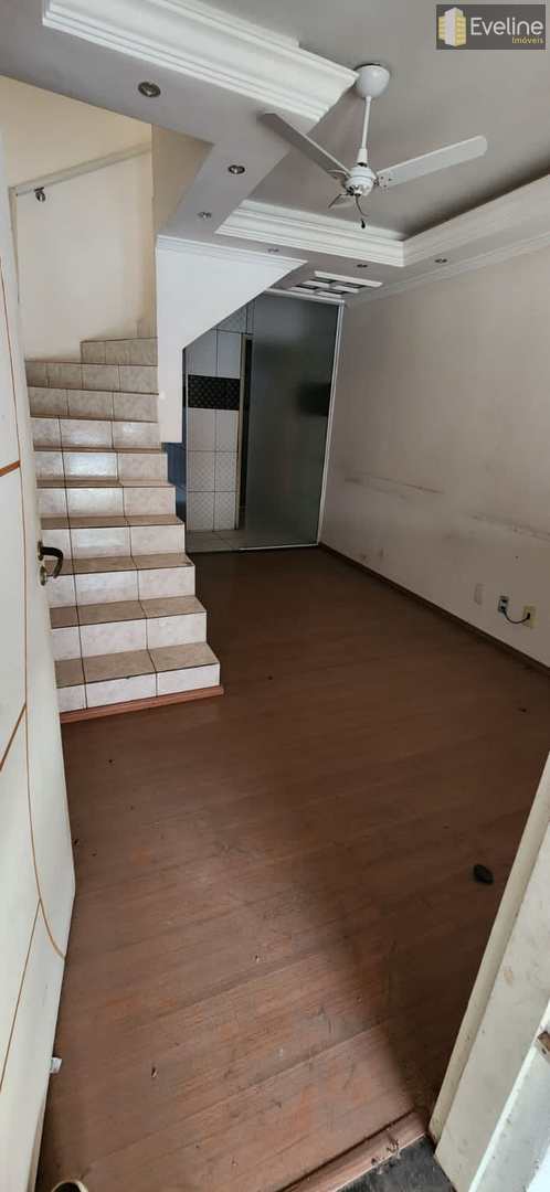 Casa de Condomínio à venda com 2 quartos, 66m² - Foto 2