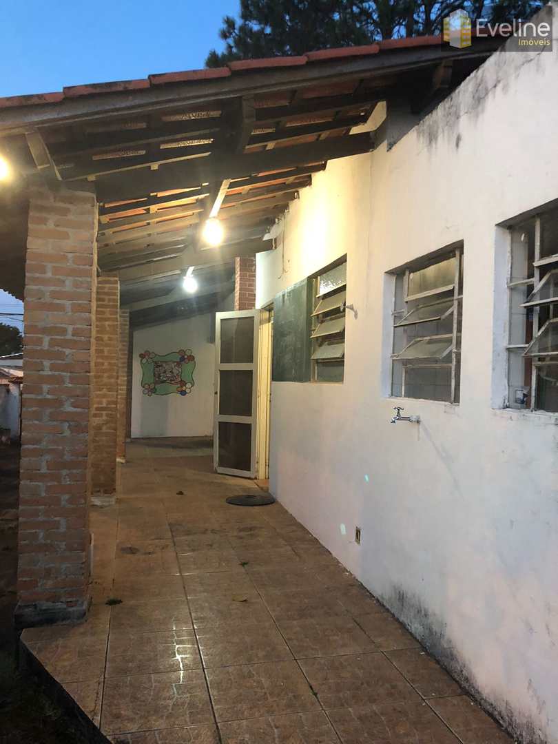 Casa à venda com 4 quartos, 413m² - Foto 7