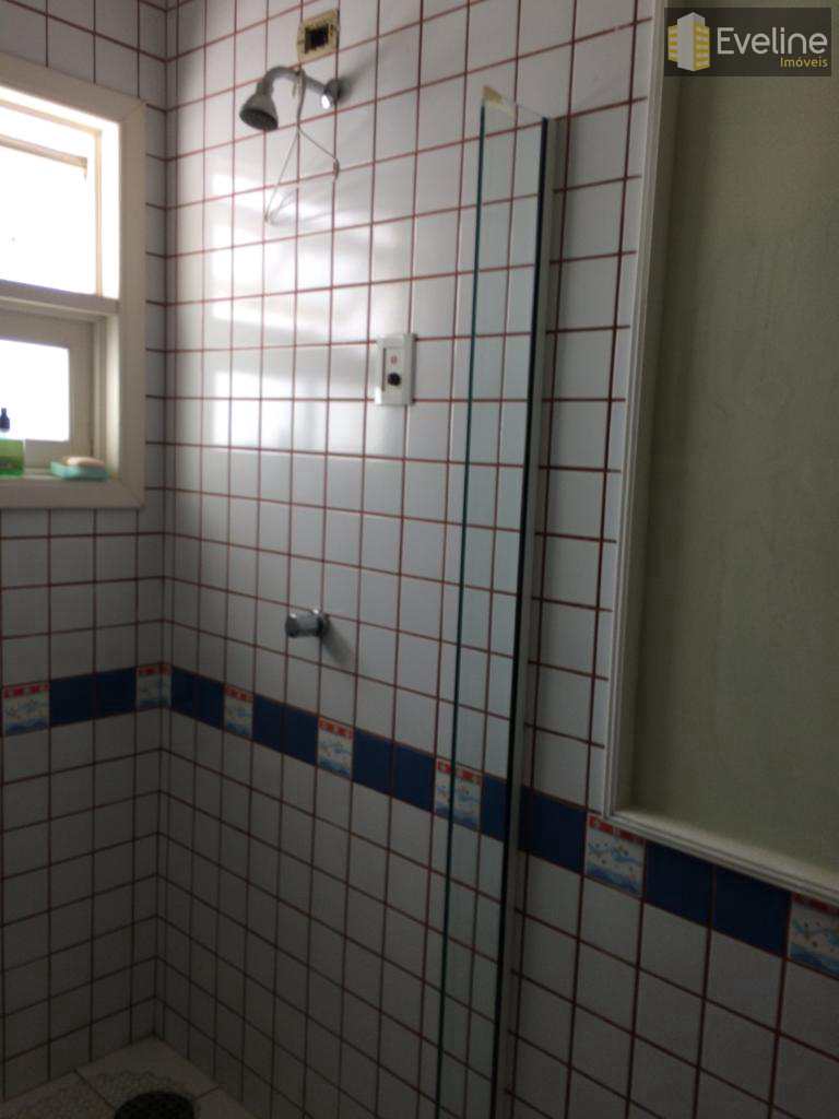 Casa à venda e aluguel com 3 quartos, 160m² - Foto 13