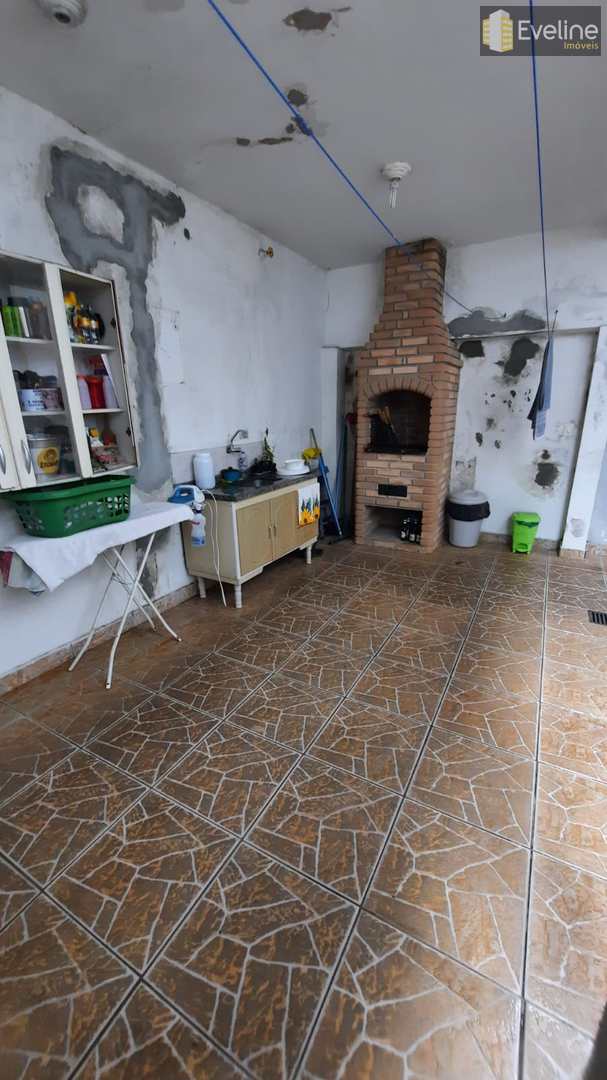 Casa à venda com 3 quartos, 175m² - Foto 15