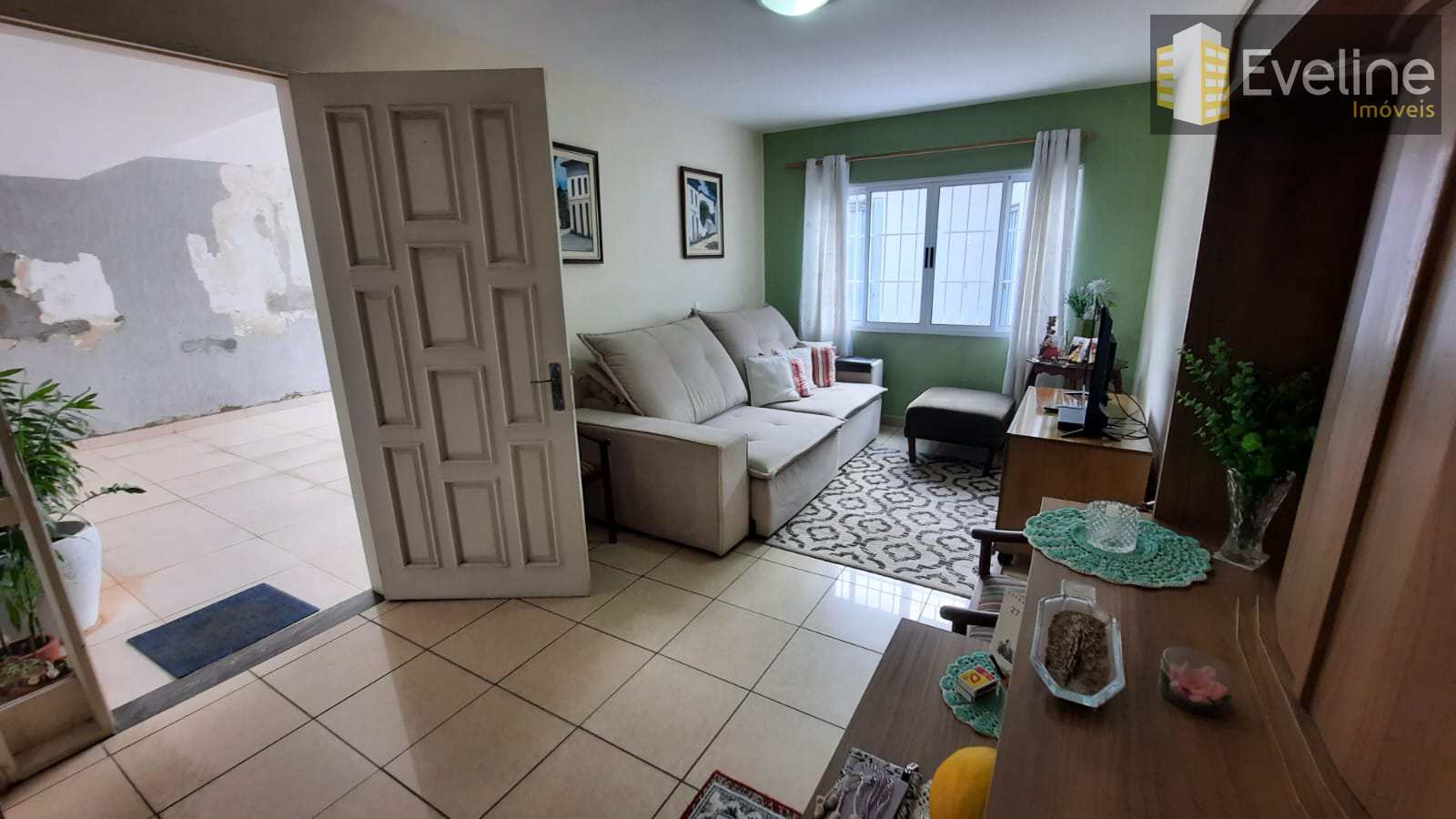 Casa à venda com 3 quartos, 175m² - Foto 4