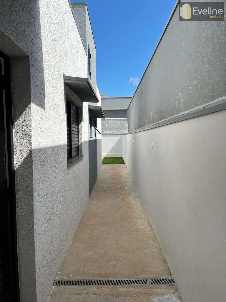 Casa à venda com 2 quartos, 69m² - Foto 27