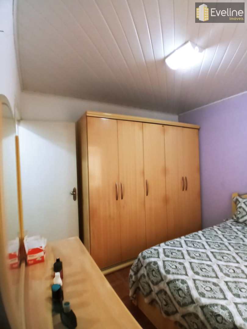 Casa à venda com 3 quartos, 200m² - Foto 7