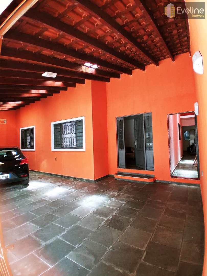 Casa à venda com 3 quartos, 200m² - Foto 12