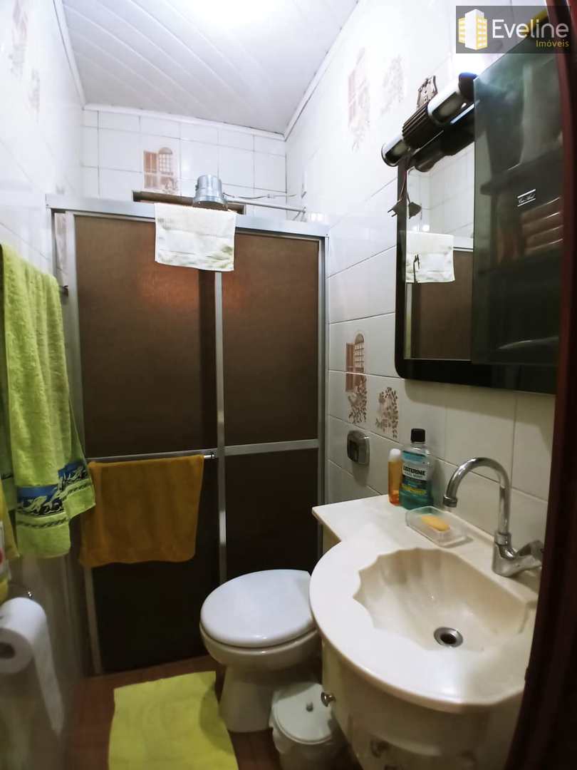 Casa à venda com 3 quartos, 200m² - Foto 10