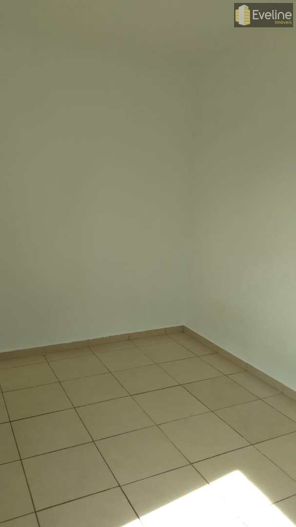 Apartamento à venda com 2 quartos, 60m² - Foto 17