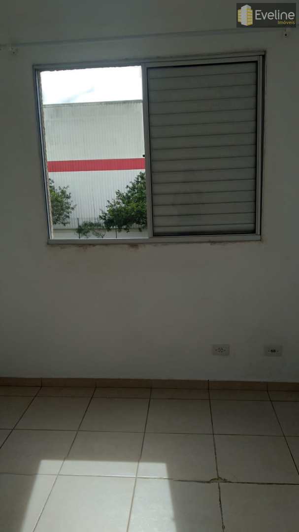 Apartamento à venda com 2 quartos, 60m² - Foto 20