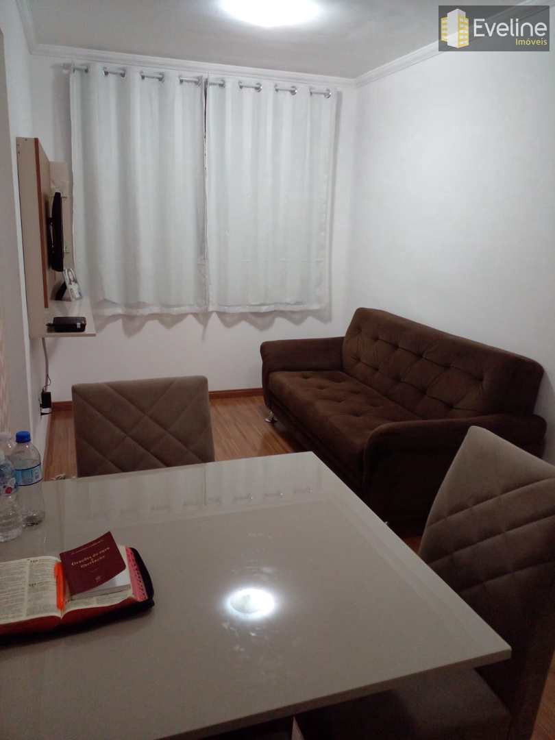 Apartamento à venda com 2 quartos, 42m² - Foto 2