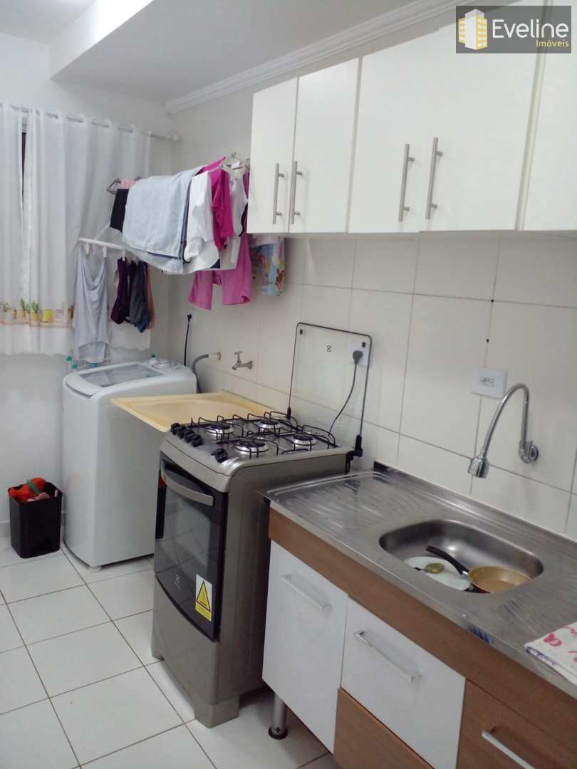 Apartamento à venda com 2 quartos, 42m² - Foto 4