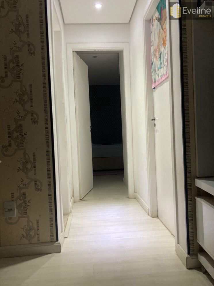 Apartamento à venda com 2 quartos, 60m² - Foto 14