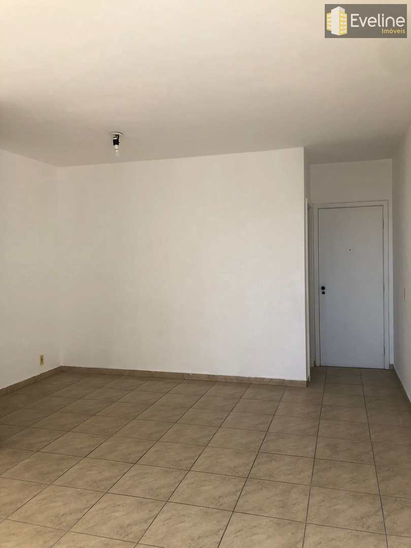 Apartamento, 3 quartos, 93 m² - Foto 2