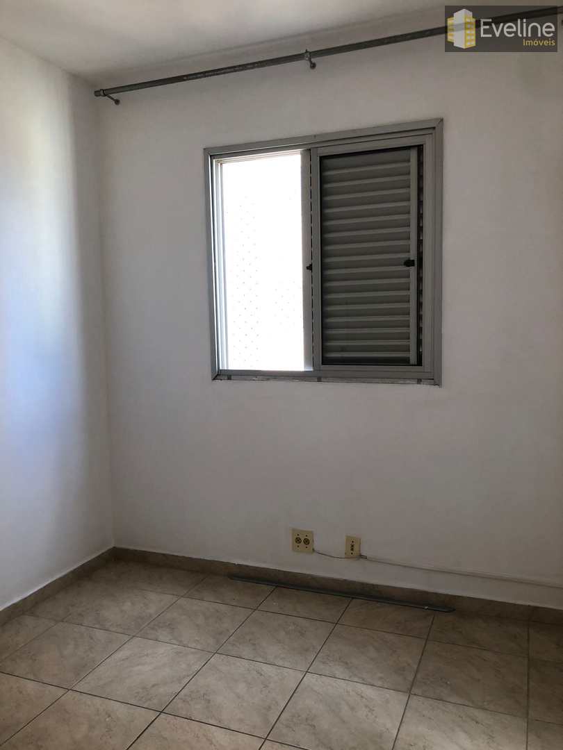 Apartamento à venda com 3 quartos, 93m² - Foto 13