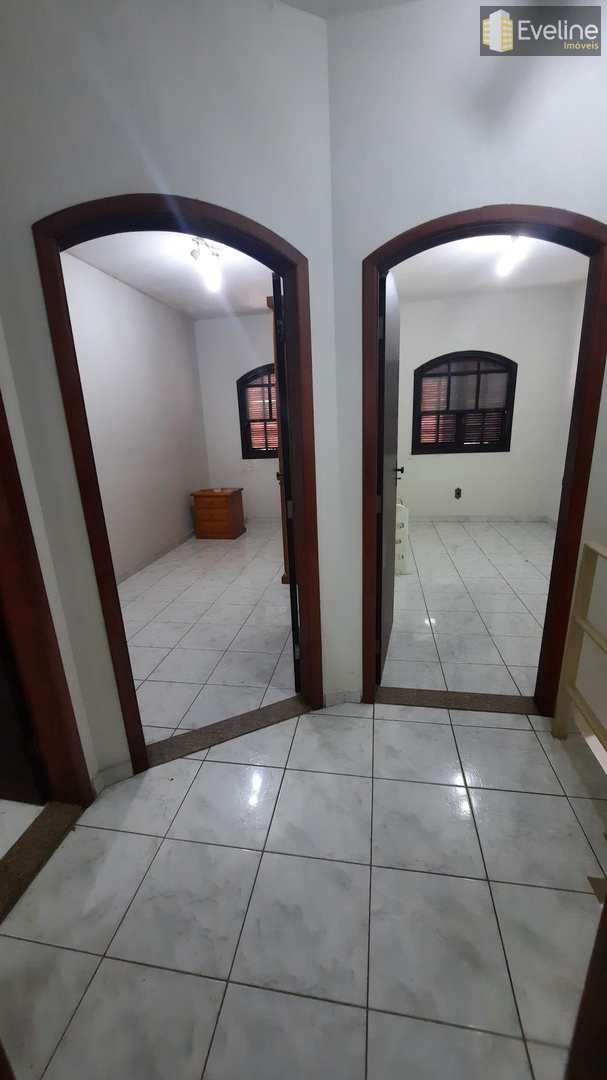 Casa à venda com 3 quartos, 90m² - Foto 8