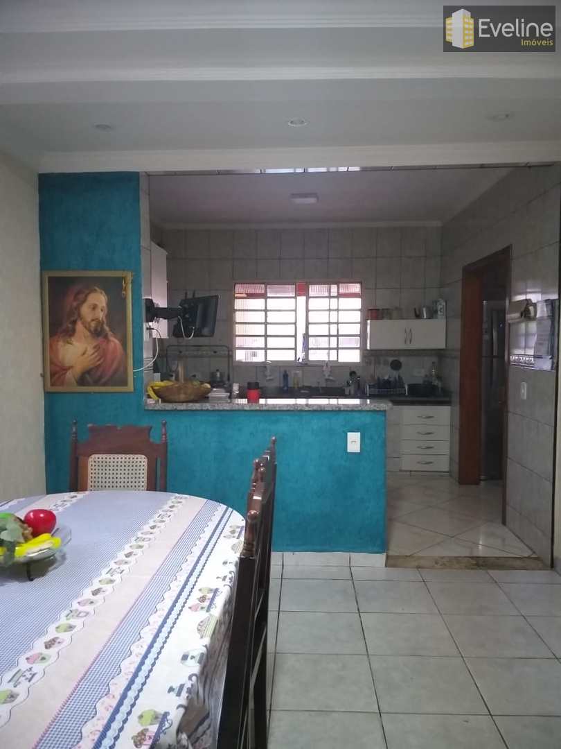 Casa à venda com 4 quartos, 339m² - Foto 8