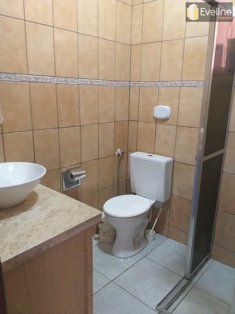 Casa à venda com 4 quartos, 339m² - Foto 18