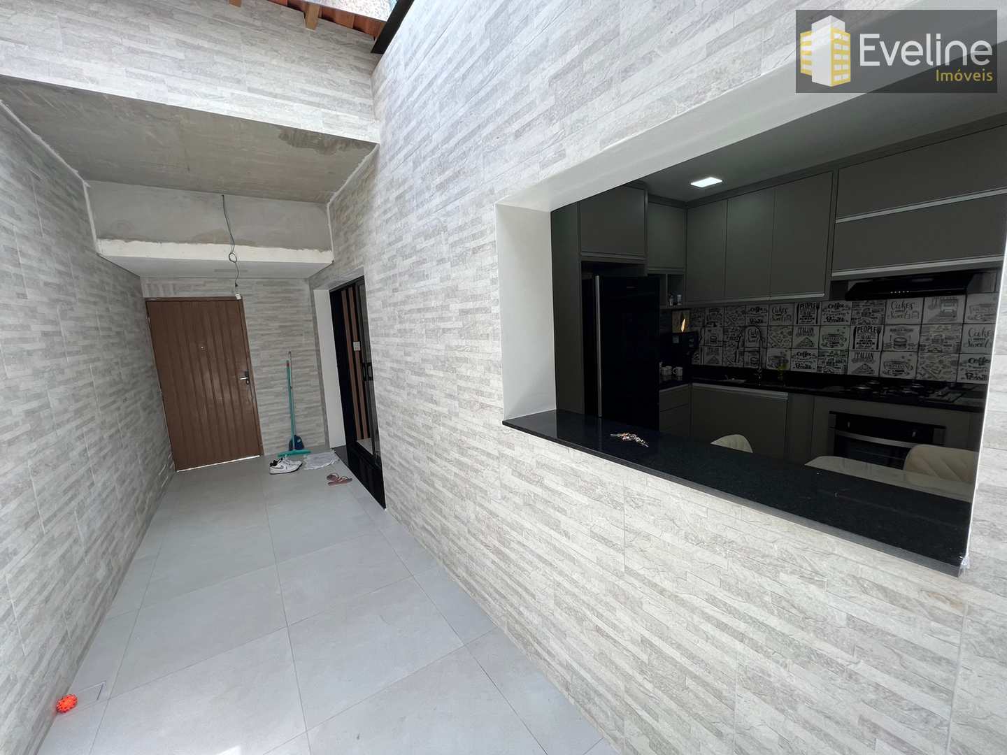 Casa à venda com 2 quartos, 140m² - Foto 8